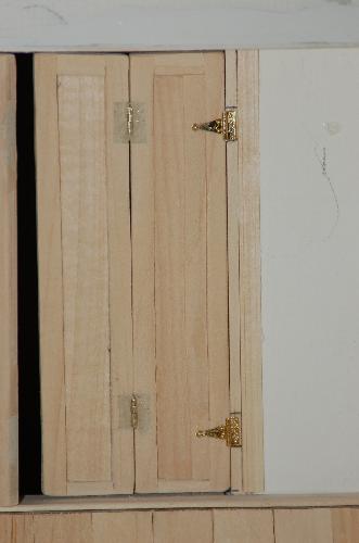 woodwork4.JPG - I got rid of the butt hinges and instead went with a t-hinge. This will work.